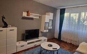 8 Mai Residence